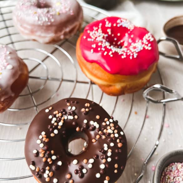 Donuts mit Schokolade