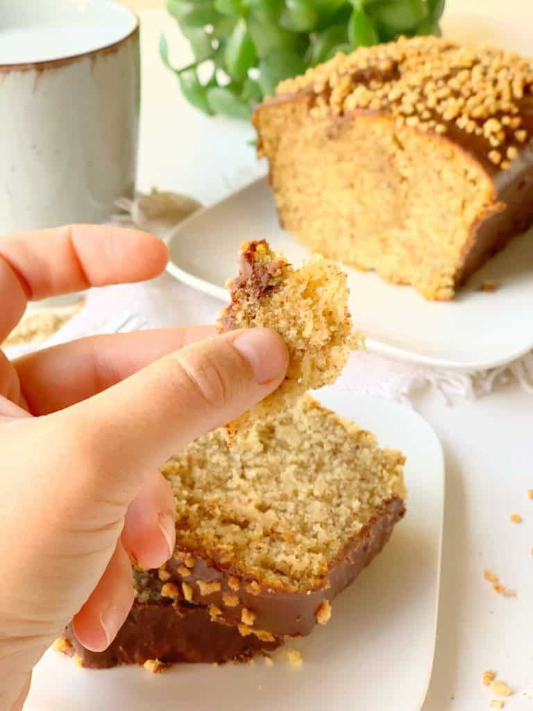 Nusskuchen mit gemahlenen Nüssen