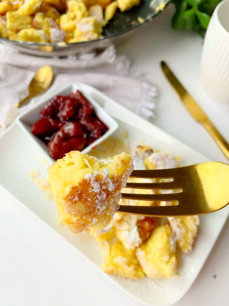 Kaiserschmarrn mit Gabel