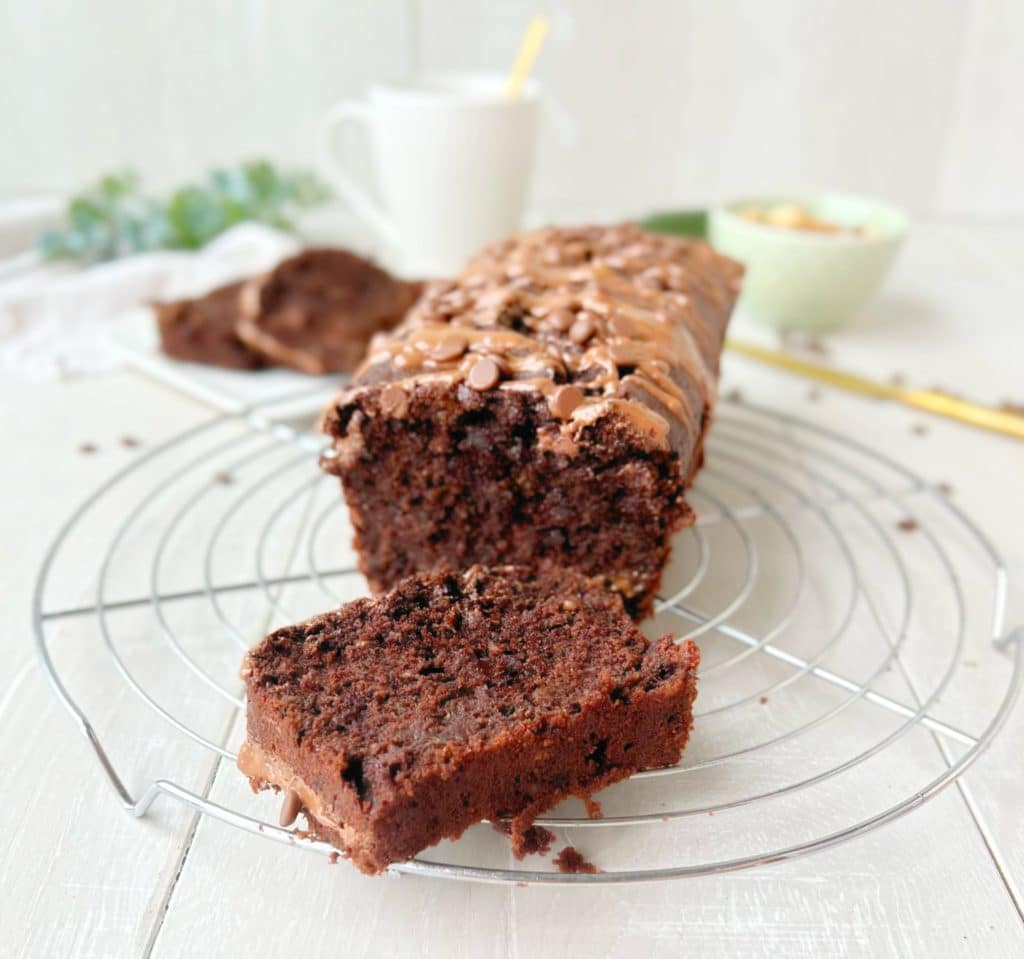 Schoko-Zucchini-Kuchen angeschnitten