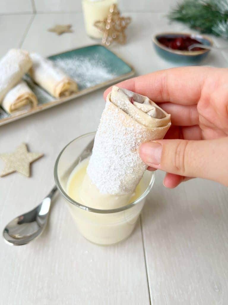 Mini-Kirschstrudel mit Vanillesoße