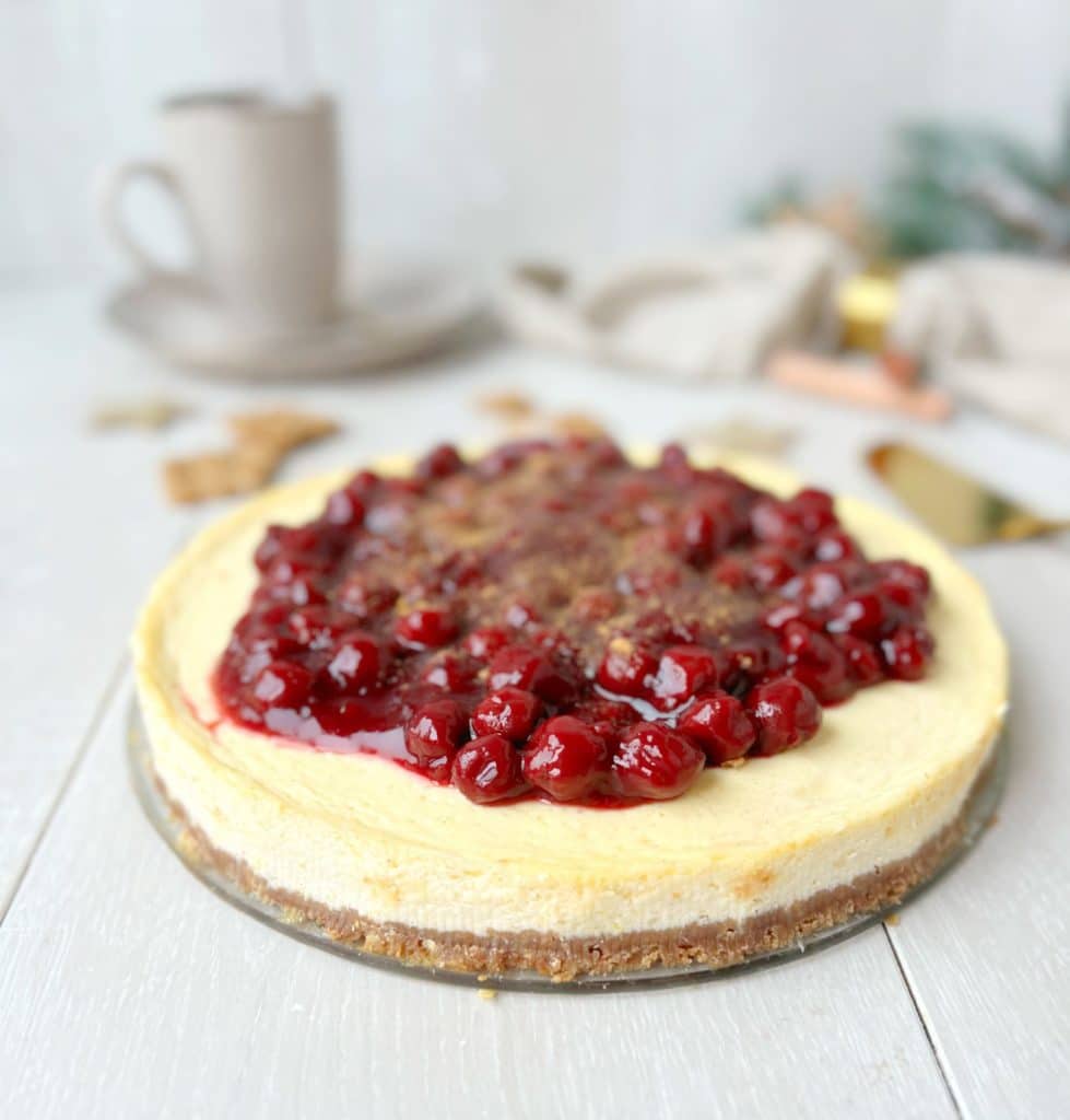 Winterlicher Käsekuchen ganz