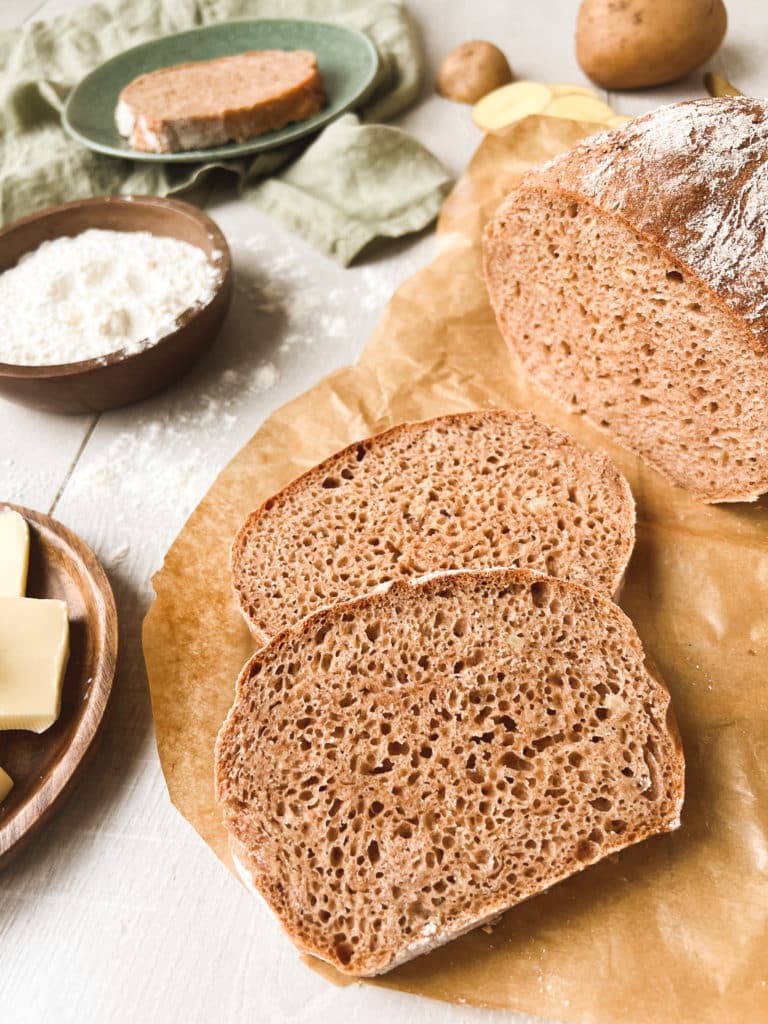 Kartoffelbrot aufgeschnitten