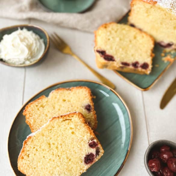 Sandkuchen aufgeschnitten