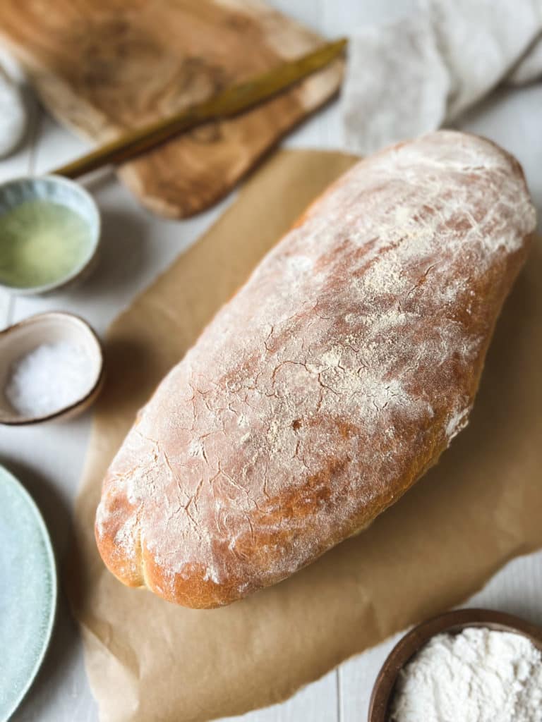 Weißbrot ganz