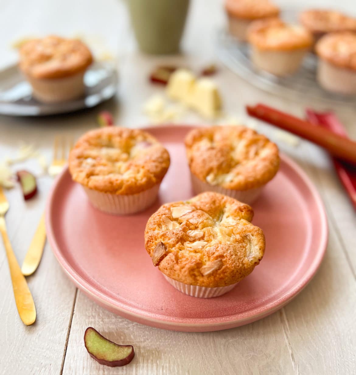 Rhabarbermuffins: die perfekten kleinen Küchlein! - Sheepysbakery