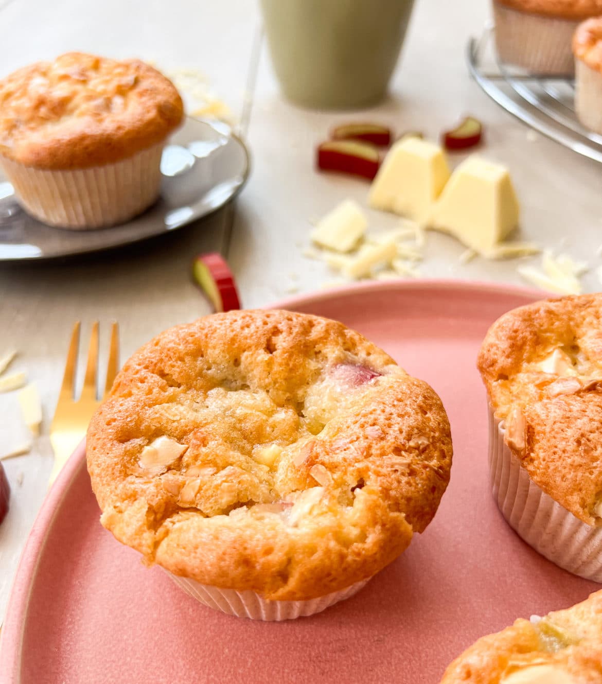 Rhabarbermuffins: die perfekten kleinen Küchlein! - Sheepysbakery