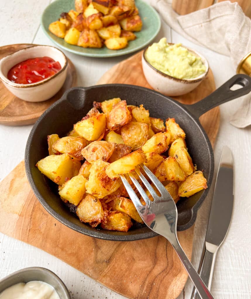 Patatas bravas mit Gabel