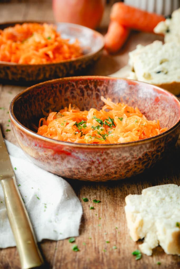 Möhrensalat mit Apfel