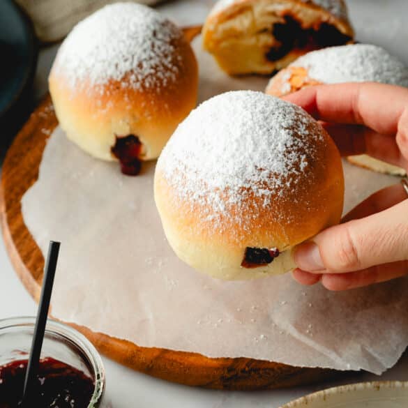 Ofenberliner mit Hand