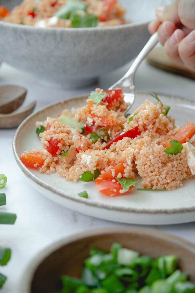 Couscous Salat mit Gabel