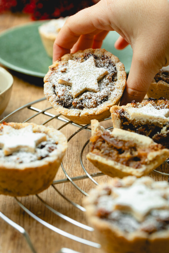 Mince Pies mit Hand